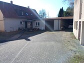Hofeinfahrt 1 - 