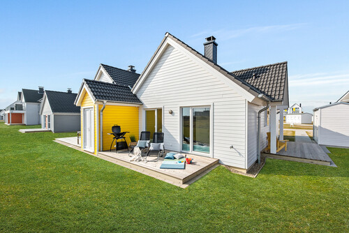 Foto - Familienidylle trifft Investitionspotenzial – Ferienhaus in Strandnähe