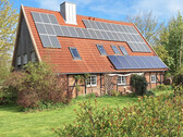 Haupthaus im Sommer - 14 Zimmer Resthof zum Kaufen in Rieseby