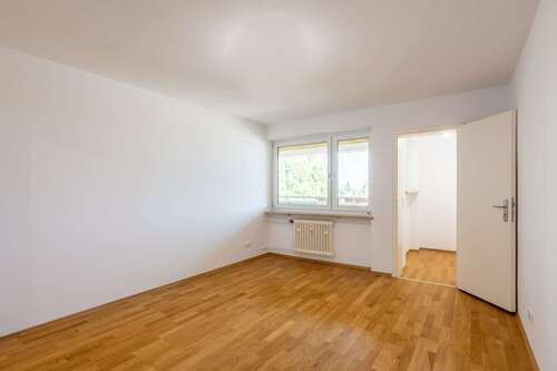 Schlafzimmer - 2- Zimmerwohnung mit 57,00 m² in München zum Kaufen