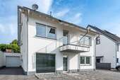 Front Ansicht - 9 Zimmer Zweifamilienhaus zum Kaufen in Hamm