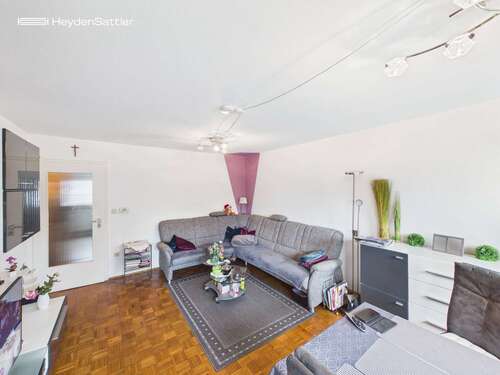 Wohnen - Kapitalanlage mit Potenzial in Haunstetten - 3-Zimmer-Wohnung mit Balkon