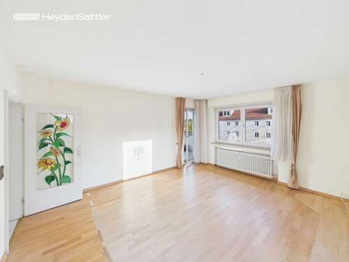 Wohnen - Ruhige Wohnlage in Augsburg-Hochzoll. 3-Zimmer-Wohnung mit Südbalkon und Garage