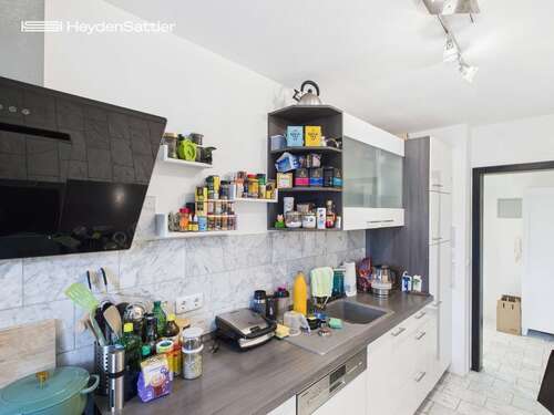 Küche - 3- Zimmerwohnung mit 94,00 m&sup2; in Augsburg zur Miete