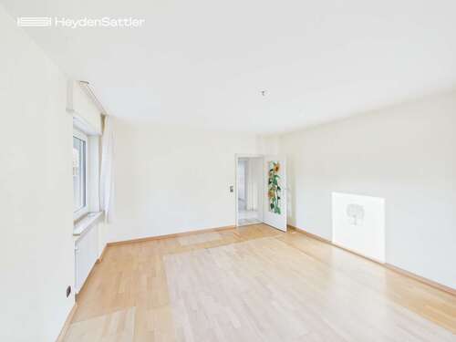 Wohnen - 3 Zimmer Etagenwohnung zum Kaufen in Augsburg