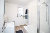 Badezimmer - Erdgeschoßwohnung mit 50,13 m² in Königsfeld zur Miete