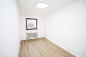 Zimmer 2 - 