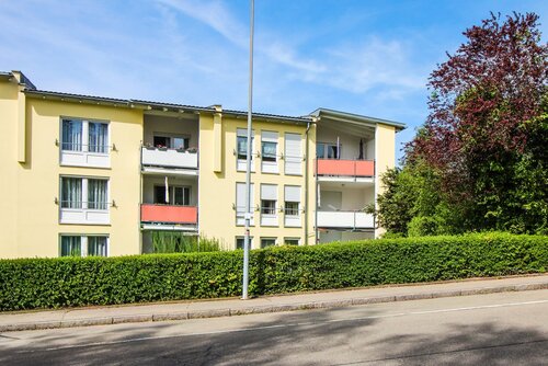 Hausansicht - 4.5 Zimmer Etagenwohnung zur Miete in Schramberg