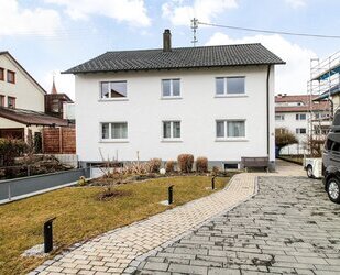 Lichtdurchflutete 4-Zimmer-Wohnung mit Balkon in Rottweil