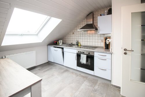 Küche DG - 9 Zimmer Mehrfamilienhaus, Wohnhaus zum Kaufen in Hardt