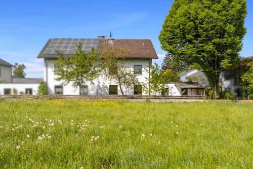 Direkt am Ortsrand gelegen - Familienwohnen in ruhiger Ortsrandlage 