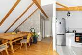 Wohnung - Dachgeschoss - 