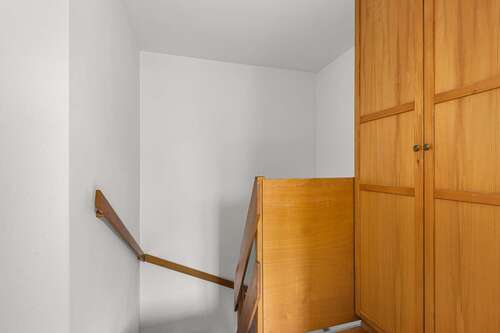 Flur inkl. Einbauschrank - DG - 