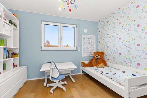 Kinderzimmer / Büro 1 - 