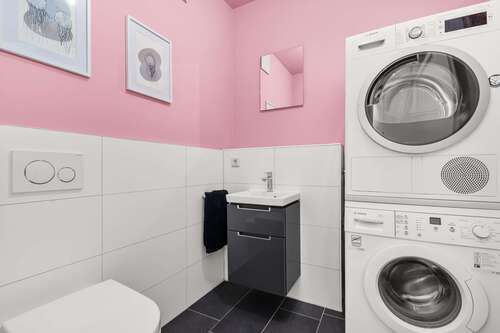 Gäste-WC mit WM-Anschluss - 