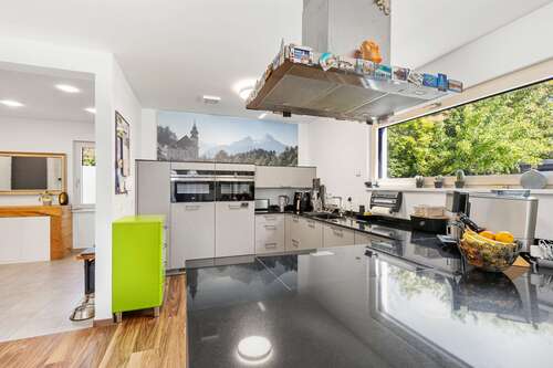Offene Küche - Einfamilienhaus mit 156,30 m² in München zur Miete
