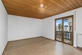 Schlafzimmer mit Balkonzugang - 