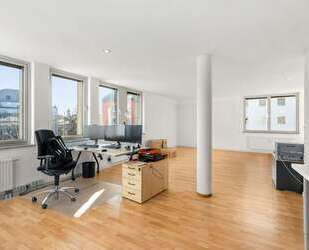 Helle Bürofläche mit Kaffeeküche und Duschbad | Nähe Pasinger Marienplatz - München