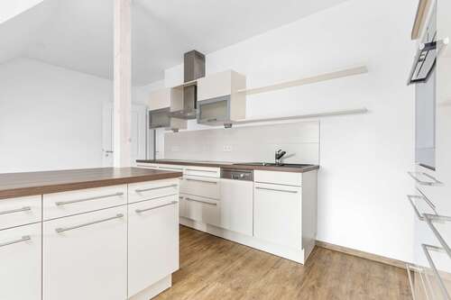 ...mit viel Stauraum - 