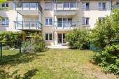Terrasse - Gartenwohnung mit 2 TG-Stellplätzen in Germering