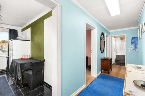 Flur - Appartement mit 73,35 m&sup2; in München zur Miete