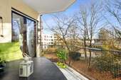 überdachter Südbalkon - Appartement mit 90,40 m² in Zorneding zur Miete