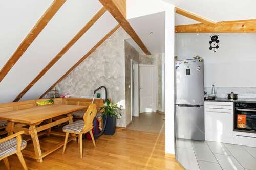 Wohnung - Dachgeschoss - 