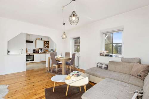 Wohnung - Obergeschoss - 