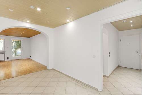 Essbereich & Flur - 3 Zimmer Hochparterre in Emmering