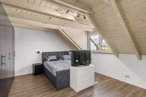 Schlafzimmer - 3.5 Zimmer Maisonettenwohnung in Reichertshausen