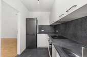 Küche - Dachgeschoßwohnung mit 77,85 m&sup2; in München zur Miete