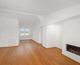 Altbaujuwel | Maisonette-Dachwohnung in Isar-Nähe - München