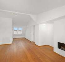 Altbaujuwel | Maisonette-Dachwohnung in Isar-Nähe - München