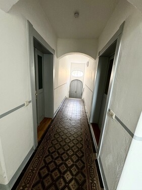 Lichtdurchfluteter Flur Eingangsbereich - 