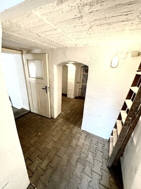 Helle und trockene Kellerräume - 