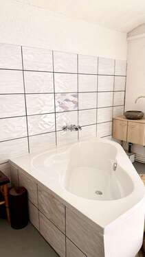Separate Badewanne - 