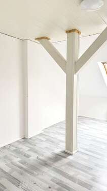 Großzügiges Schlafzimmer - 