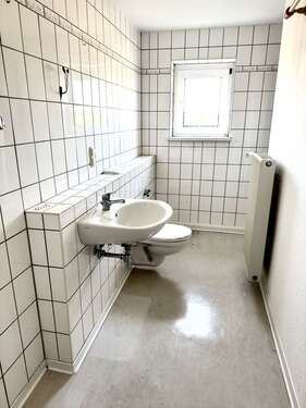 Badezimmer 1. OG - 