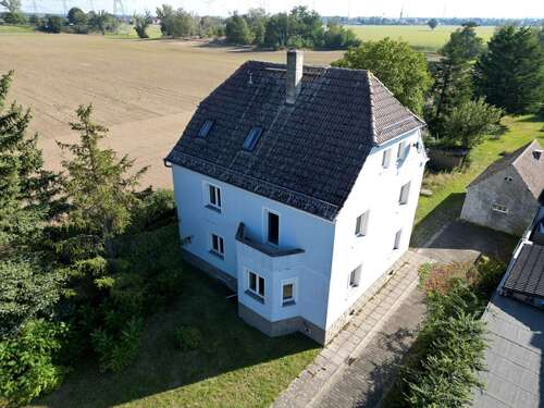 Frontansicht - 6 Zimmer Einfamilienhaus zum Kaufen in Zeithain