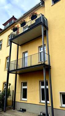 Ihr lukratives MFH in Riesa - 19 Zimmer Mehrfamilienhaus, Wohnhaus zum Kaufen in Riesa