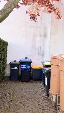 Müllplatz im Innenhof - 