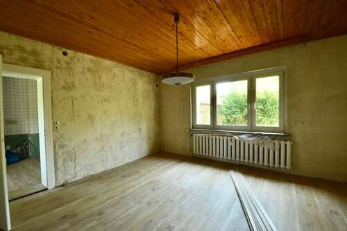 Ehemaliges Schlafzimmer EG - 