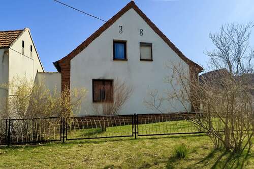 Seitenansicht - Einfamilienhaus mit 240,00 m&sup2; in Luckaitztal / Gosda zum Kaufen