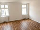 Zimmer - Rückseite Gebäude - 