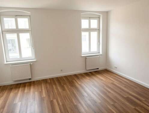 Zimmer - Rückseite Gebäude - 