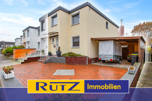 Titelbild - Delmenhorst-Hasport Vollständig modernisiertes Reihenendhaus mit Caport und Garage