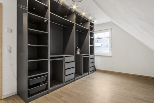 Schlafzimmer/Ankleide - 