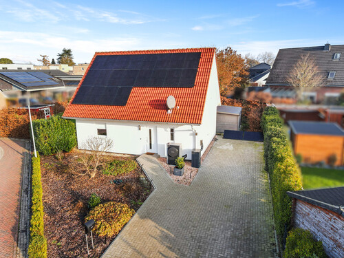 Aussenansicht - 4 Zimmer Einfamilienhaus zum Kaufen in Berne