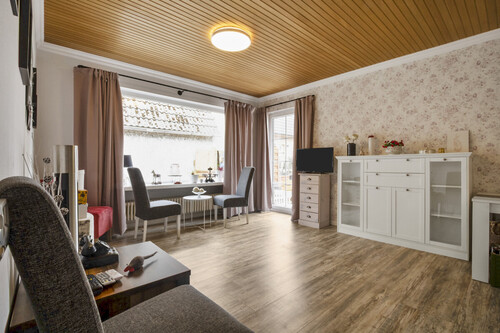 1. Schlafzimmer - 