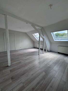 Wohnzimmer - 2 Zimmer 2- Zimmerwohnung zur Miete in Neuwied